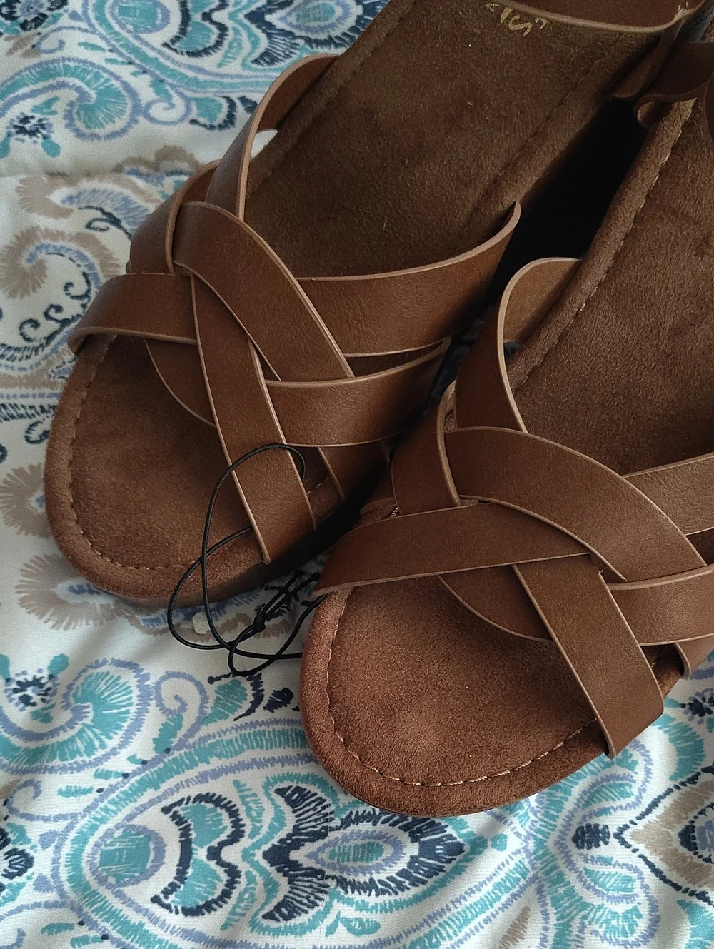 Cliffs by White Mountain Brown Zest Strappy 3.5